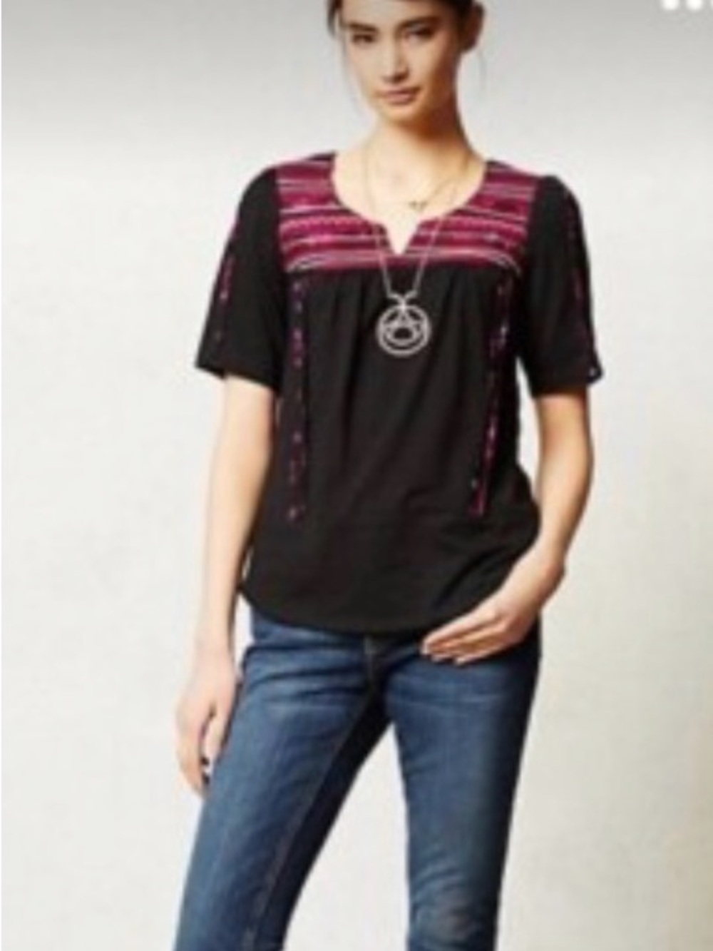 Anthropologie A Common Thread Batik embroidered top. Size S